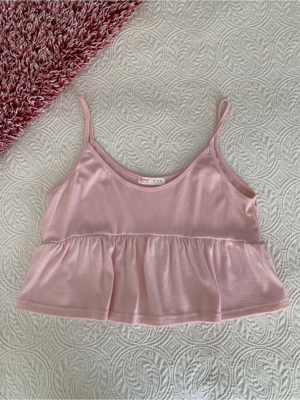 ROMWE Cropped Tank Top Women M 6 Pink Ruffle Pullover Scoop Neck Spaghetti Strap